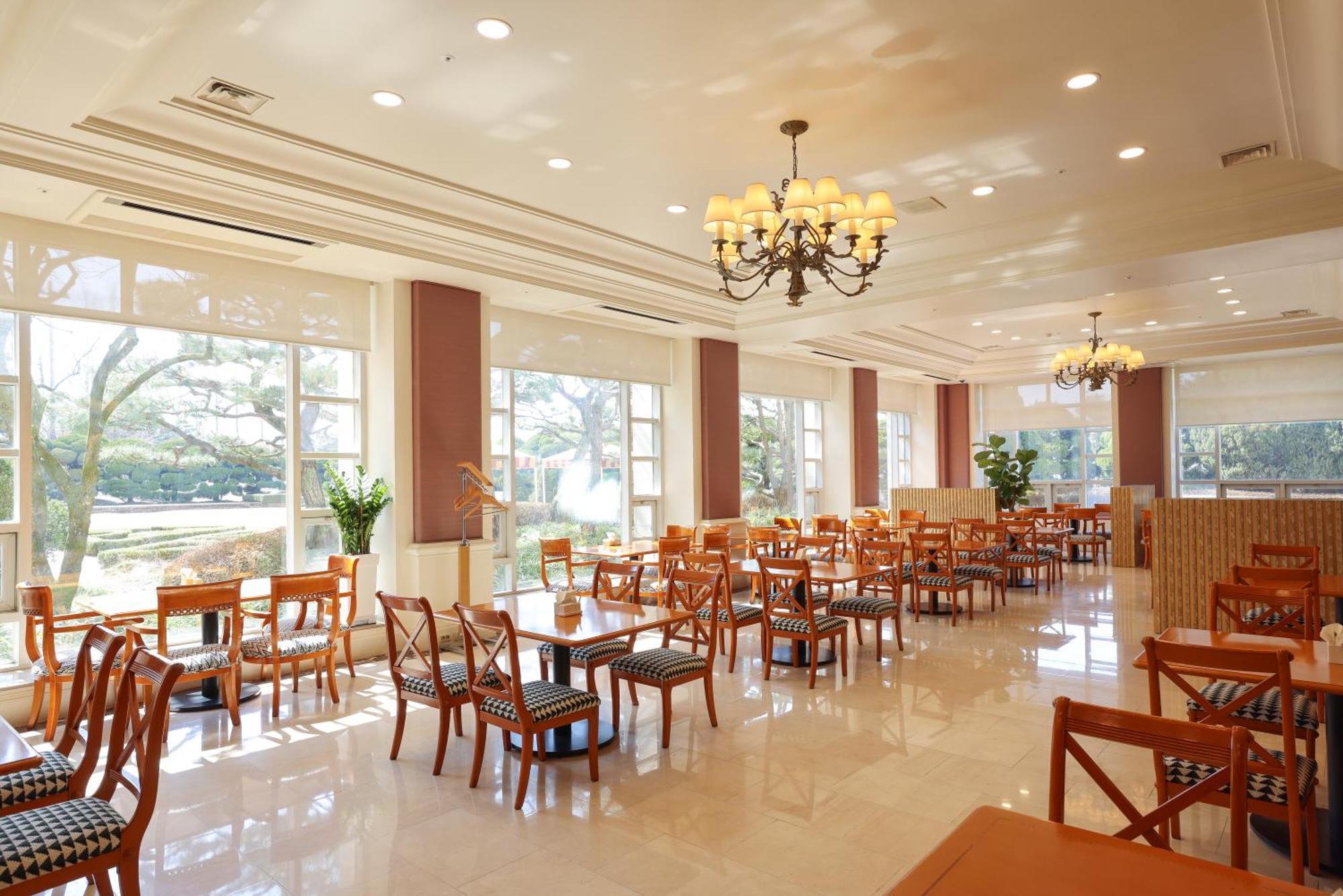 La Vie Dor Hotel And Resort, Trademark Collection By Wyndham Hwaseong Exterior photo