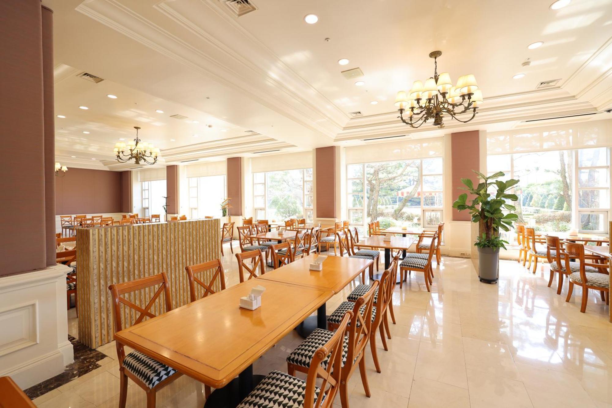 La Vie Dor Hotel And Resort, Trademark Collection By Wyndham Hwaseong Exterior photo