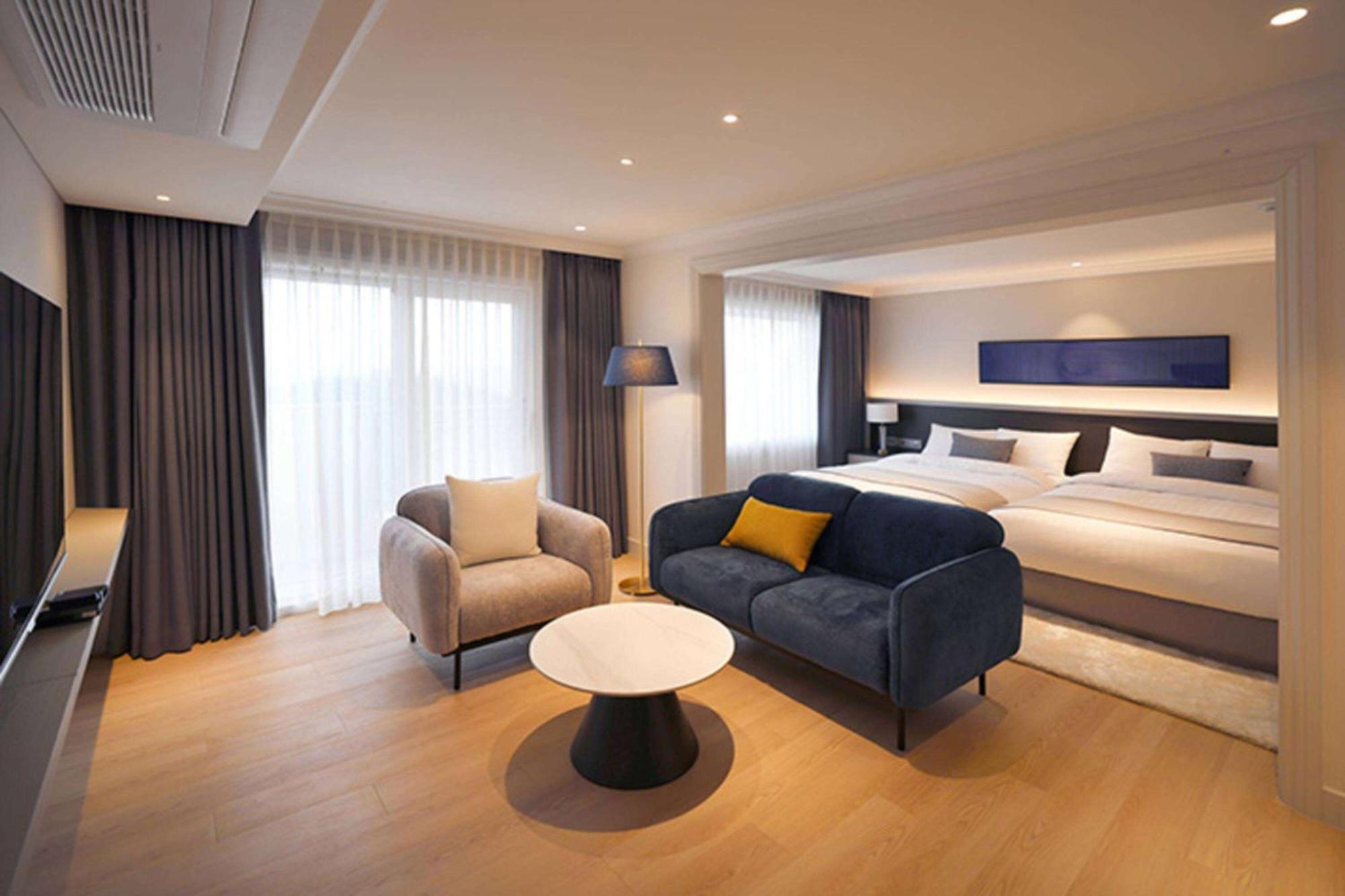 La Vie Dor Hotel And Resort, Trademark Collection By Wyndham Hwaseong Exterior photo