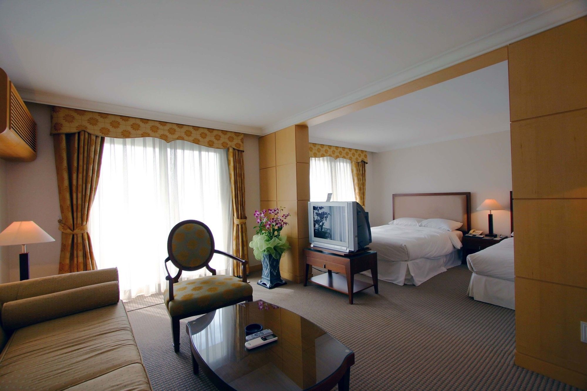 La Vie Dor Hotel And Resort, Trademark Collection By Wyndham Hwaseong Exterior photo